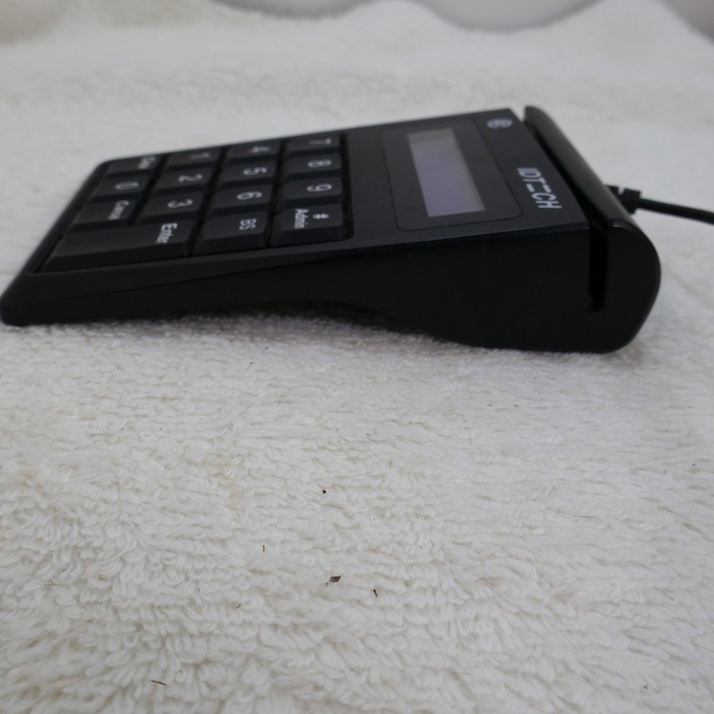 ID TECH SREDKey Key Pad + USB MagStripe Reader Credit Card Reader