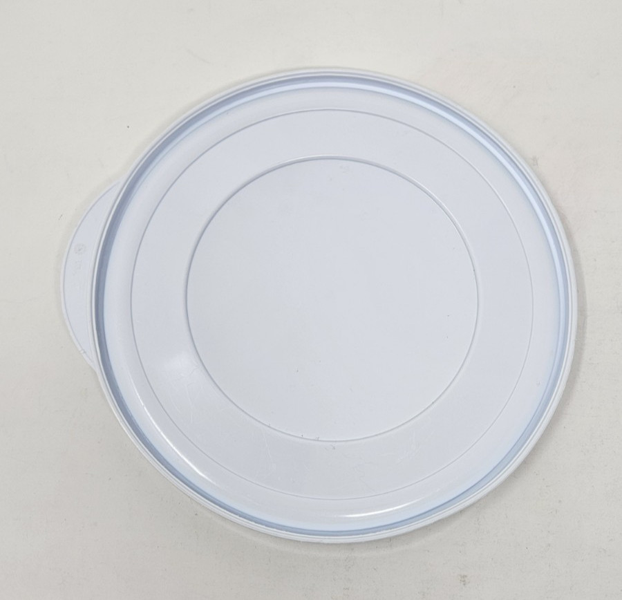 Pampered Chef Nesting Bowl Set w Colanders & Lids Non Slip Checkerboard pattern