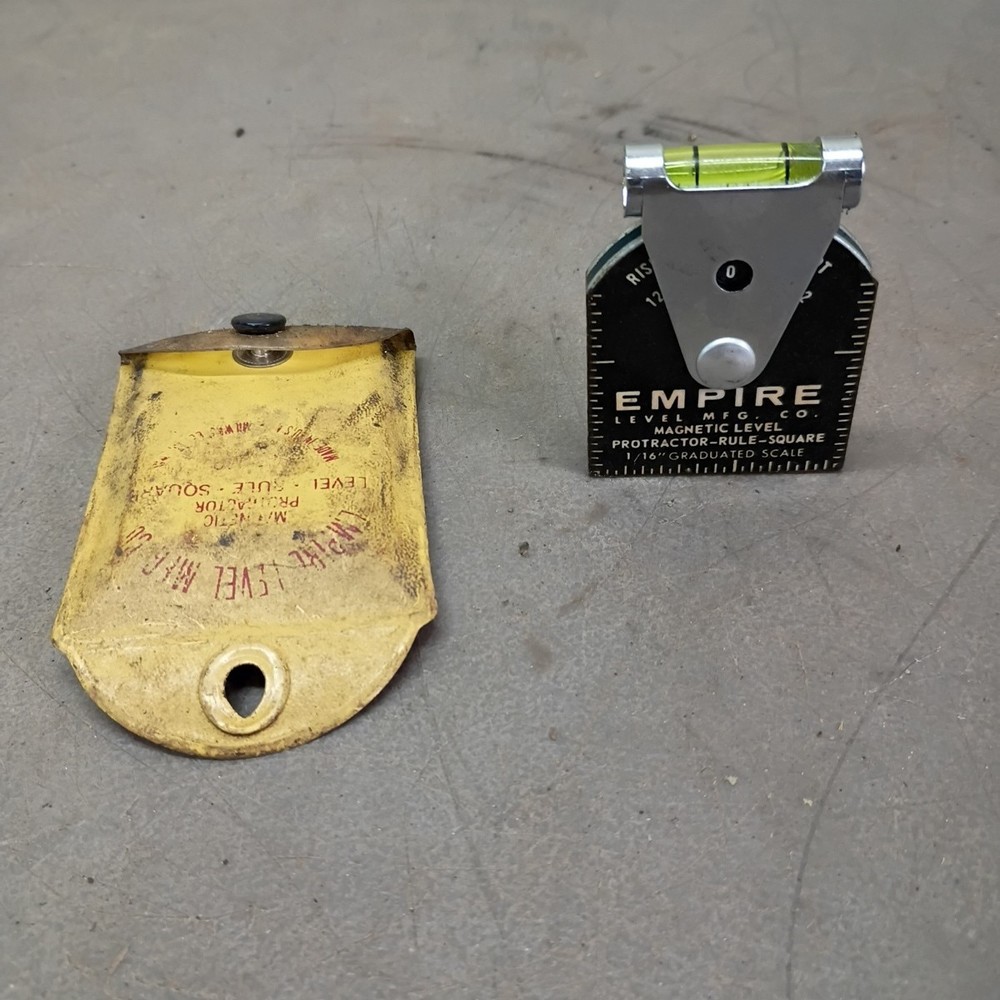 Magnetic Empire Protractor Rule Square 1/16" Graduated Scale