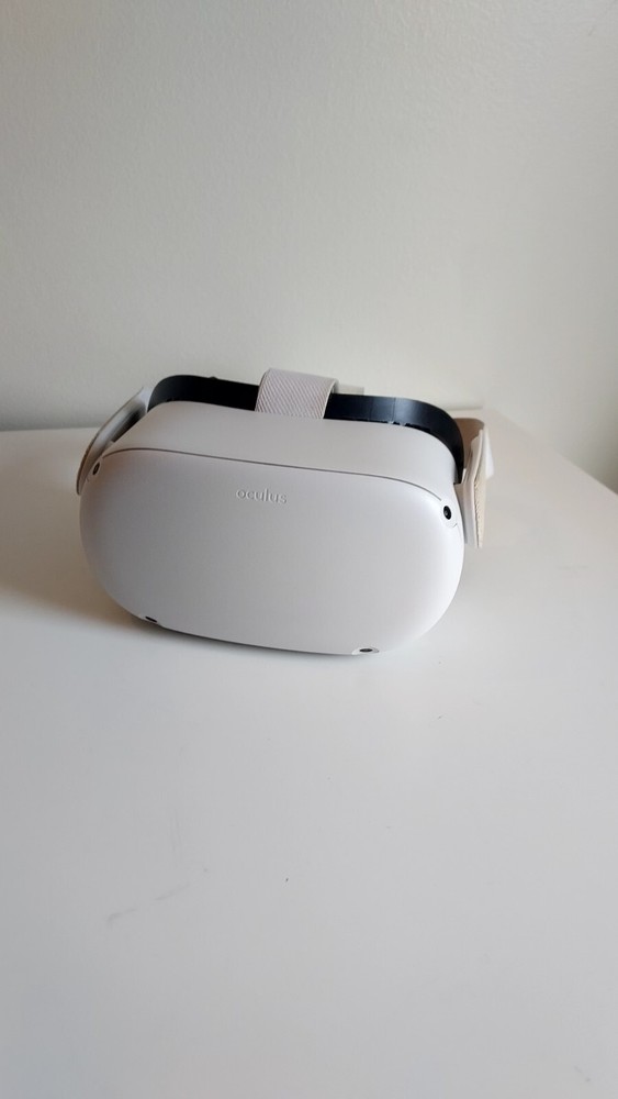 Ocuals Quest 2! 256gb! NEW head strap!
