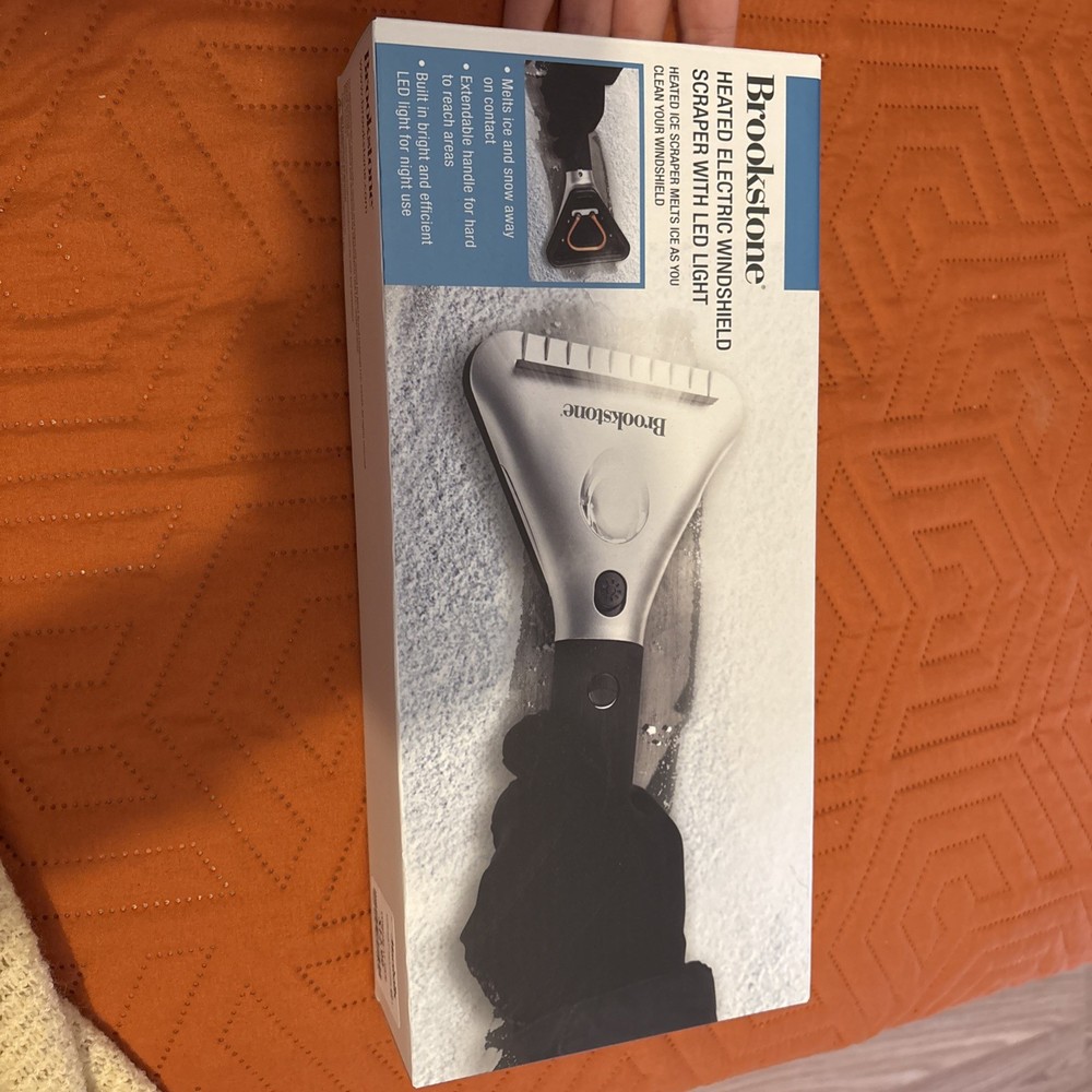 Heated Electric Windshield Scraper With Led Light NEW IN BOX