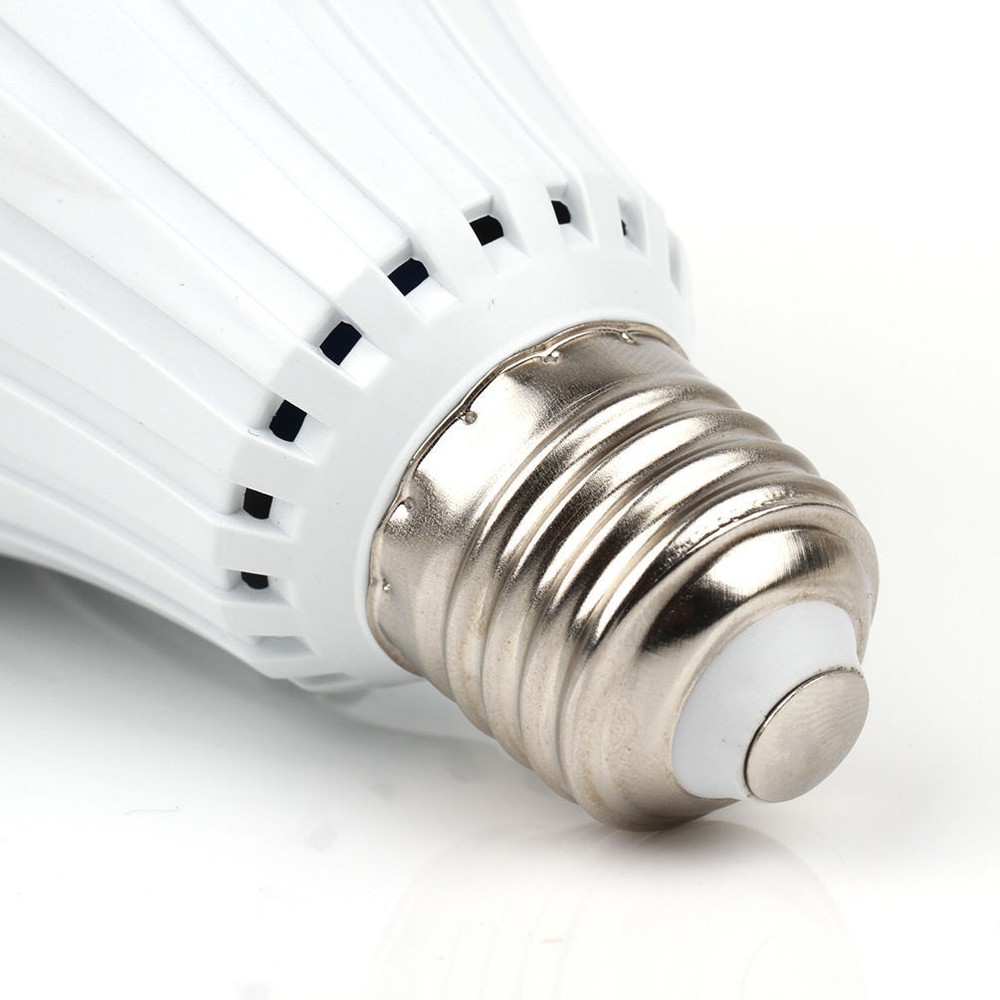 LED E27 Energy Saving Rechargeable Intelligent Light Bulb Lamp Emergency Lights