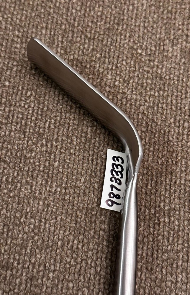 CLOWARD RETRACTOR 7.5" WITHOUT LIP 33MM