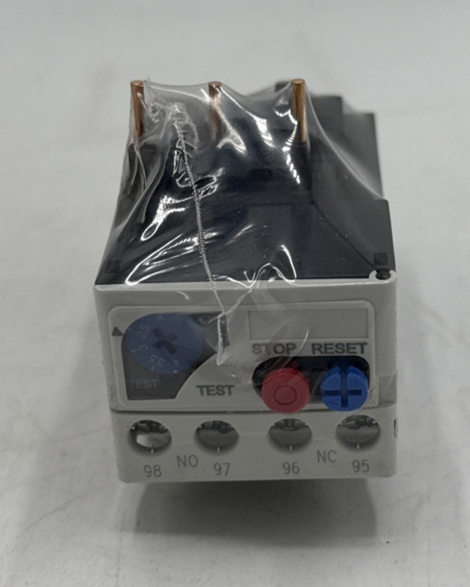 US BREAKER LR25-A06 4~6 AMP (QUANTITY 3)