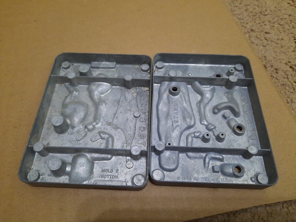 8 Complete Western World Injector Molds