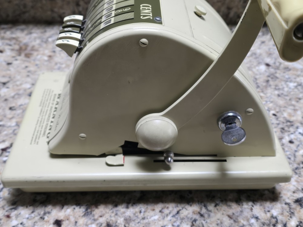 PAYMASTER SERIES 8000 Ribbon Check Writer