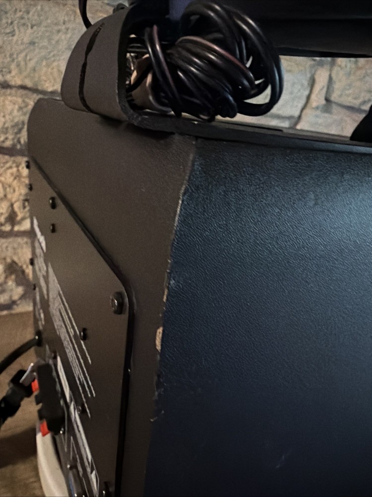 Klipsch ProMedia 2.1 THX® Bluetooth Certified Computer Speaker System. Video!