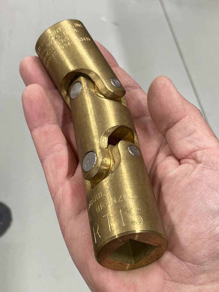 1 1/2" DIAMETER LARGE BRONZE CURTIS DOUBLE UNIVERSAL JOINT 3/4" SQUARE SOCKETS !