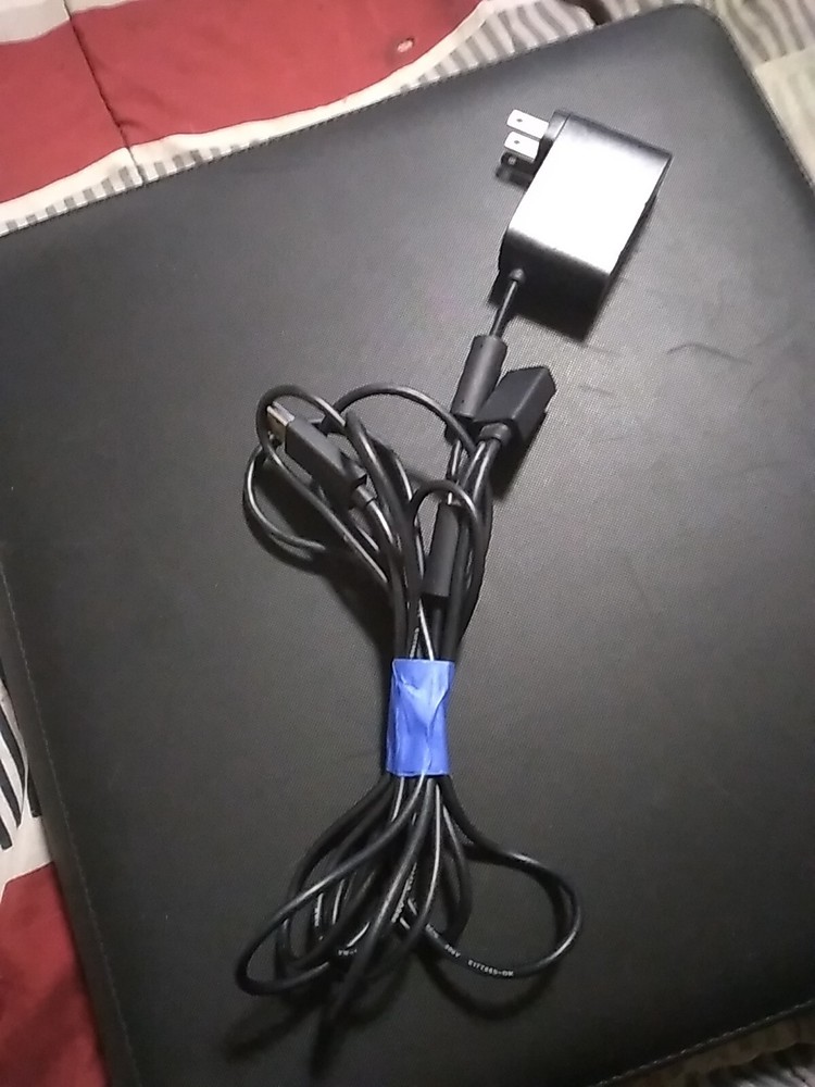 Microsoft Xbox 360 Kinect Motion Sensor Bar - with Power Cord And Mount Clip