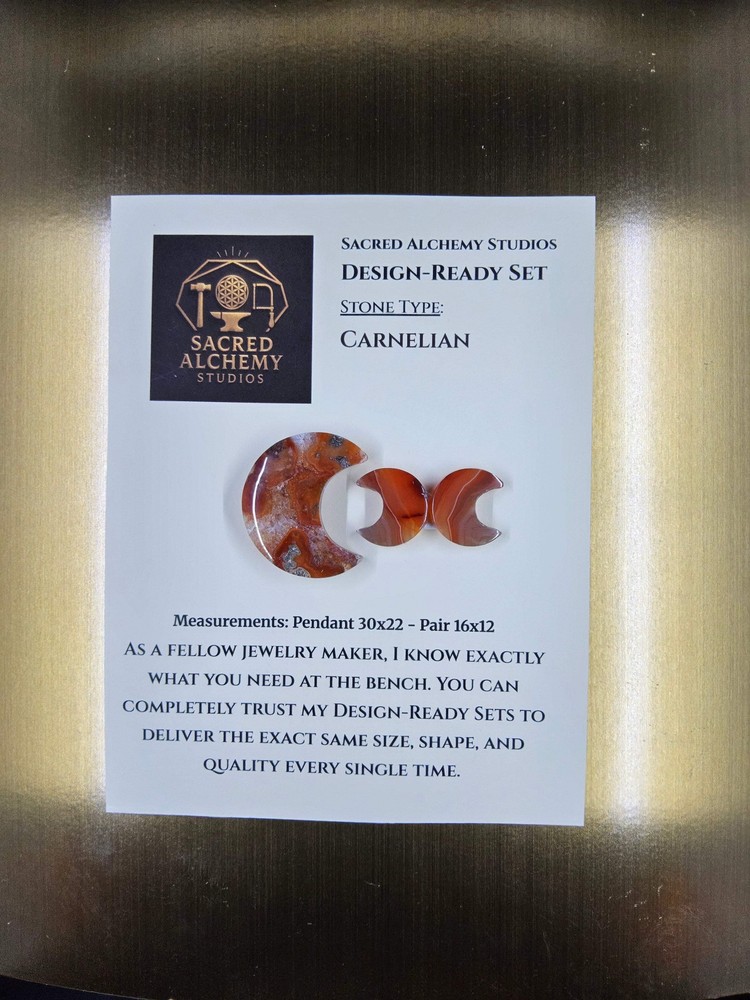 Crescent Moon - Carnelian - Design-Ready Set