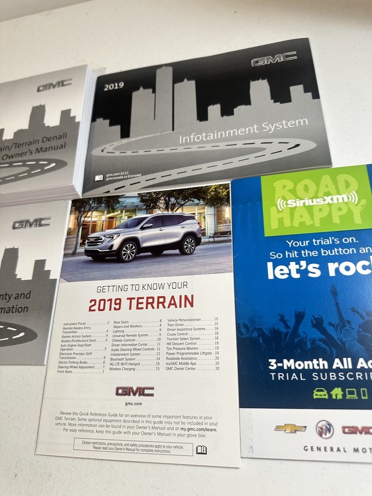 2019 GMC Terrain Owner's Manuals Set