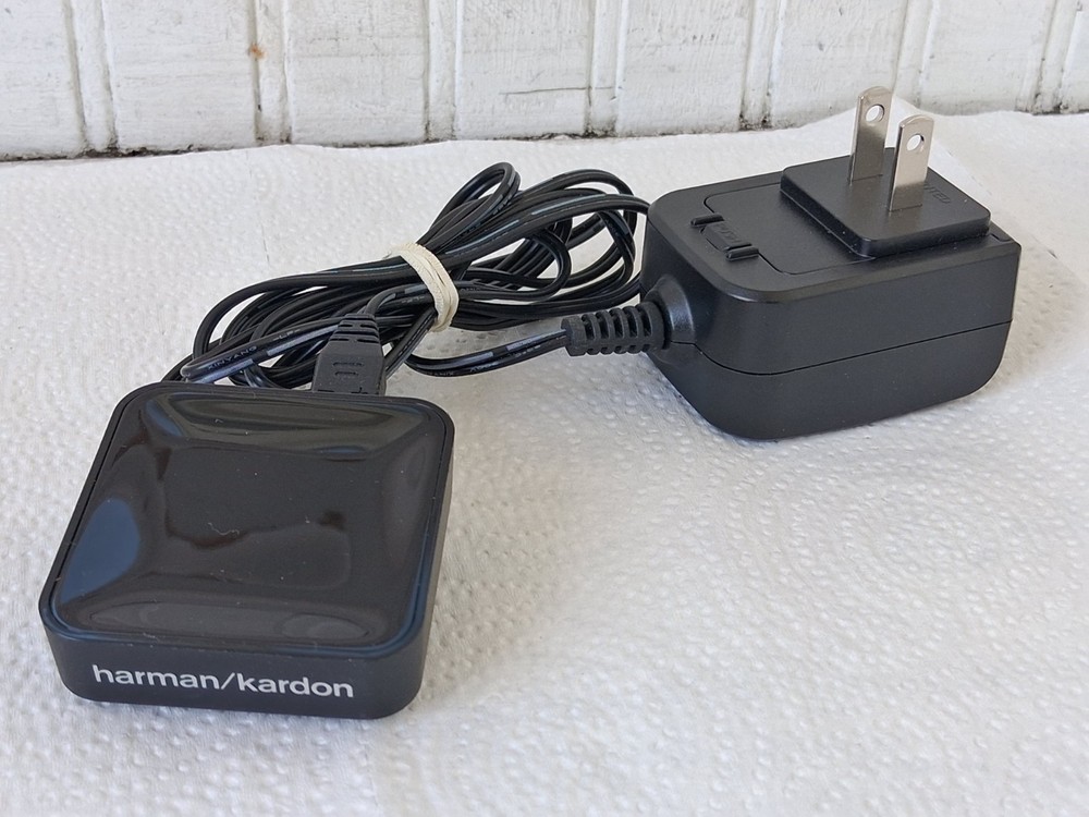 Harman Kardon HK BTA 10 External Bluetooth Adapter