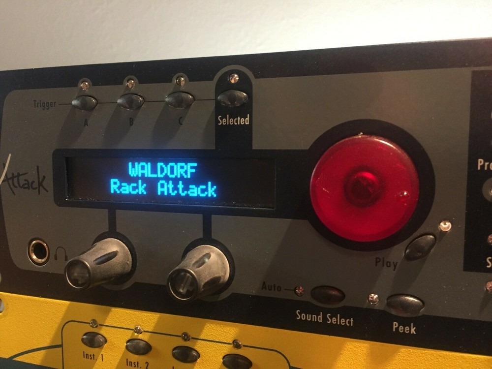 Waldorf Q Series / Micro Q Series / Rack Attack / Custom OLED Display !