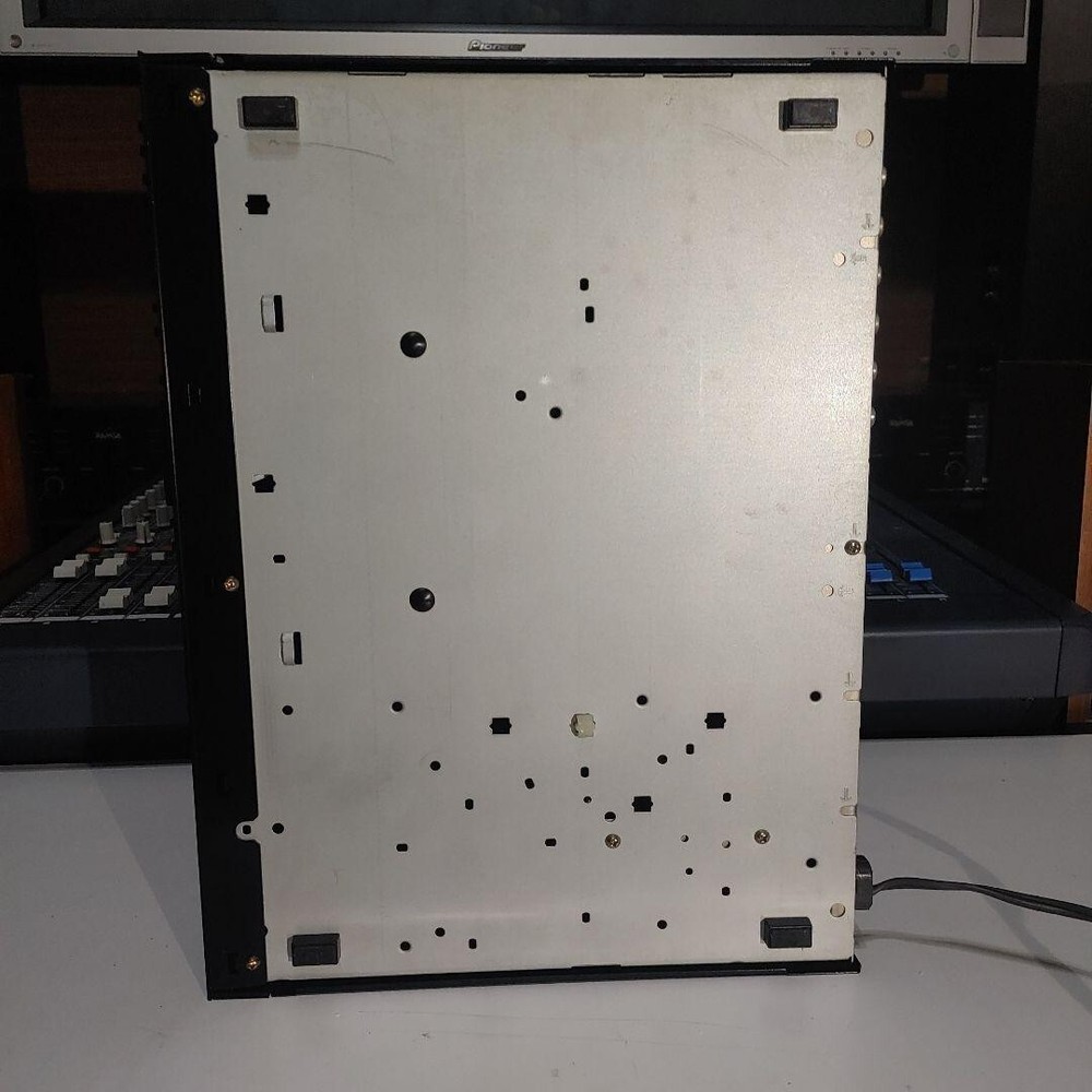 SONY SEQ-910 Graphic Equalizer 9Band Spectrum Analyzer - Checked and Working