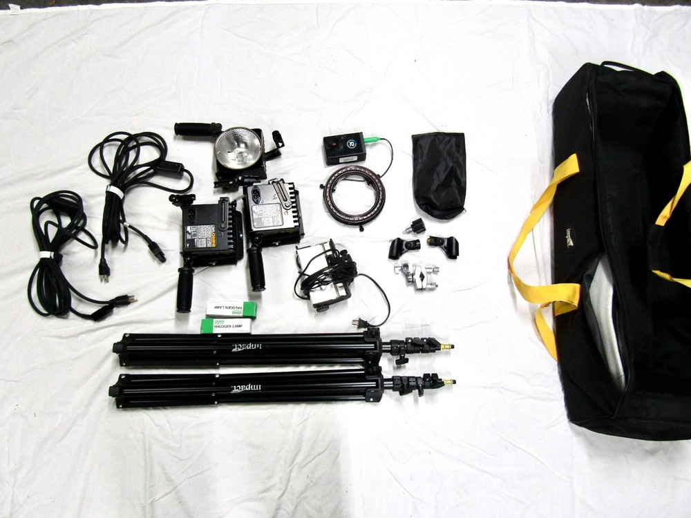 Lowel Omni Light, V-Light, Ring Light & Tripods Studio / Video Light Kit