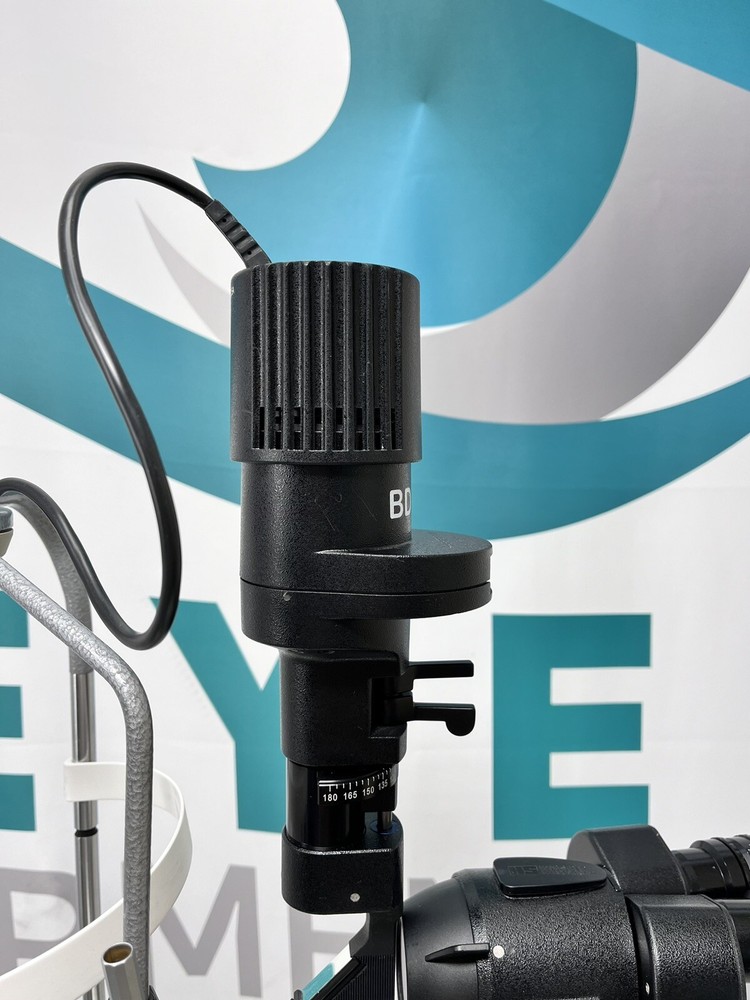 Haag Streit BD 900 Slit Lamp w/ Rolling Table