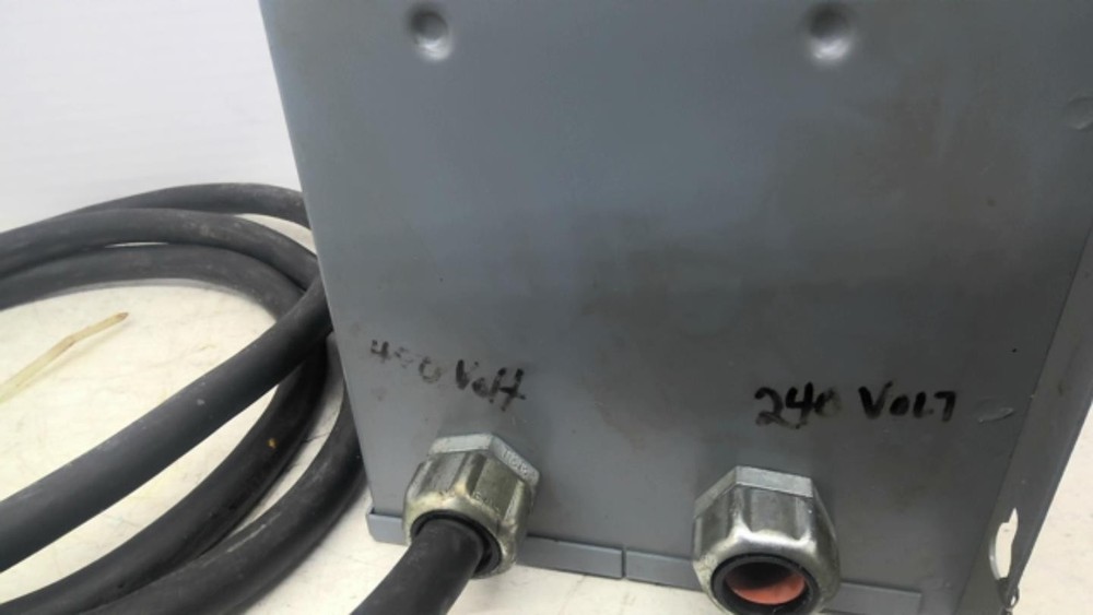 Square D 1.551F 1.5KVA Transformer 480 Pri 240 Sec Single Phase
