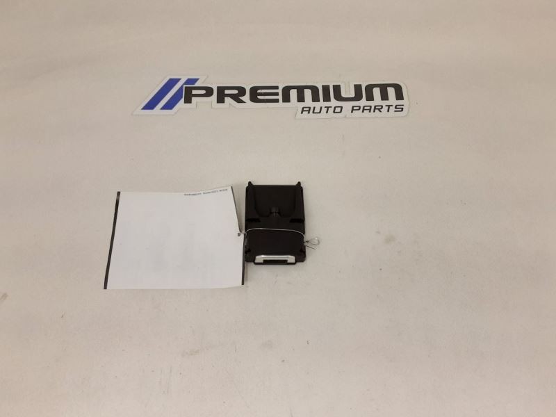 VERSA     2020 Camera/Projector 506549