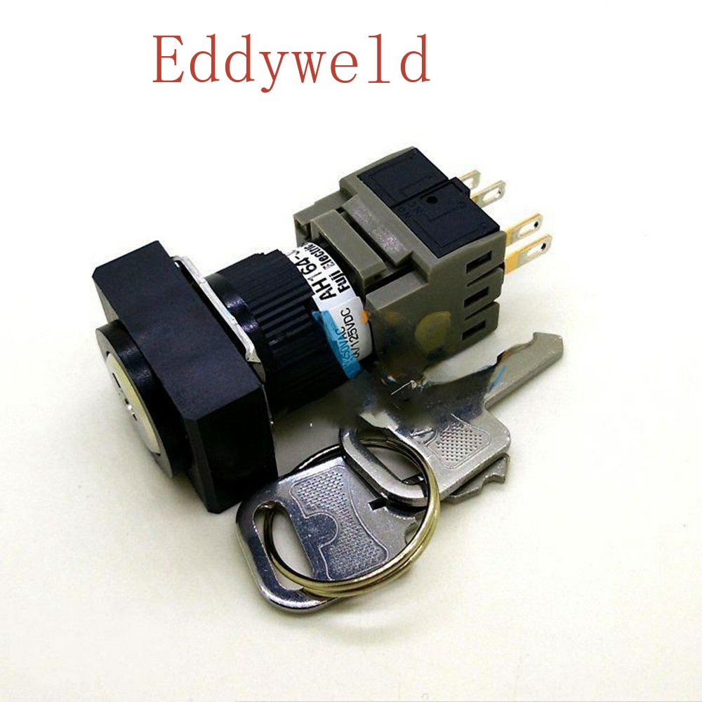 1 NEW FOR FUJI AH164-J2A11A Rectangular key selector switch two files