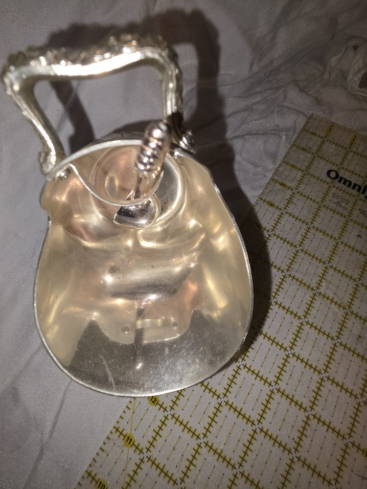 Sugar Skuttle With Scoop Tarnish Resistant-Has Scuff Marks 7"