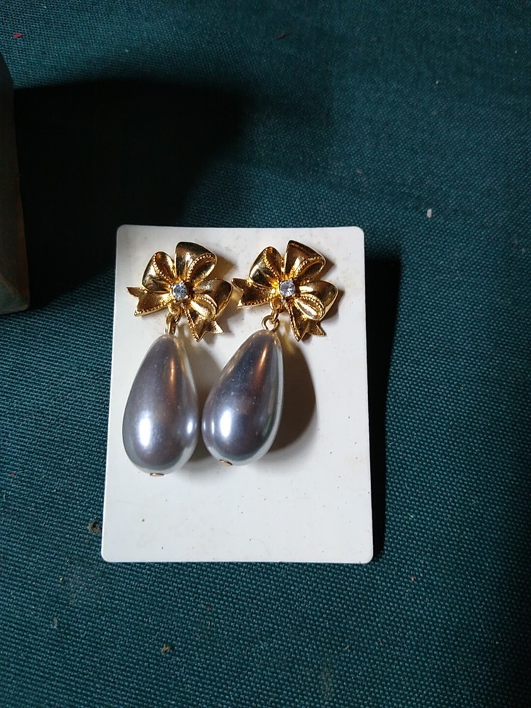 Avon Polished Dome Pierced Earrings