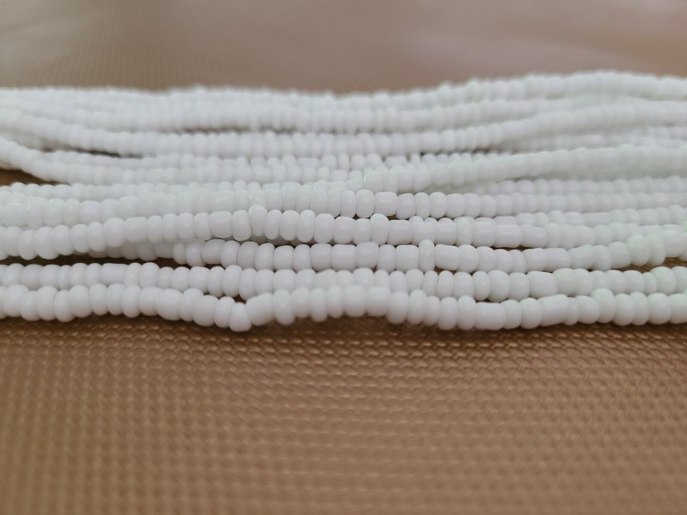Single strand tie-on waist beads