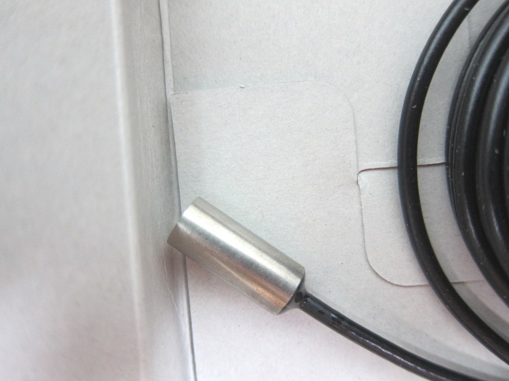 OMRON E2CY-C2A 3M PROXIMITY SWITCH QTY=3
