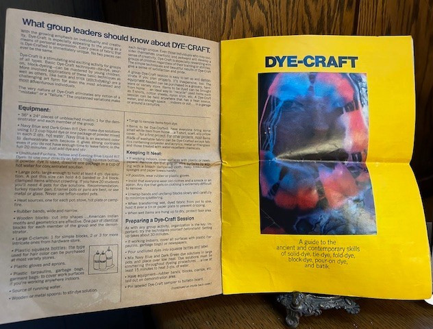 VERY OLD PAMPLET BY DYE-CRAFT "RIT DYES" INCLUDES MANY PATTERNS