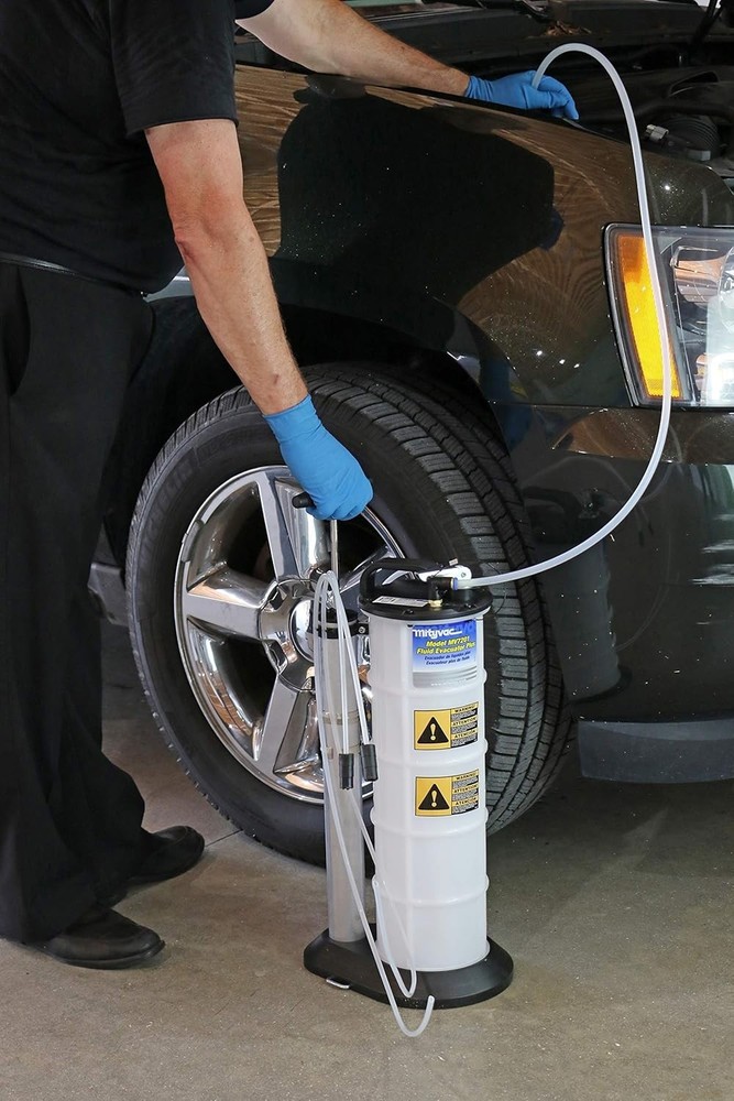 Efficient 2.3 Gallon Fluid Evacuator & Dispensing Pump with Overflow Protection