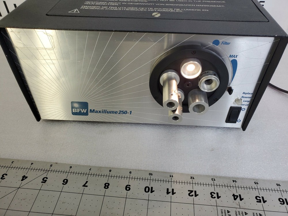 BFW maxillume 250-1 Fiber Optic Light Source