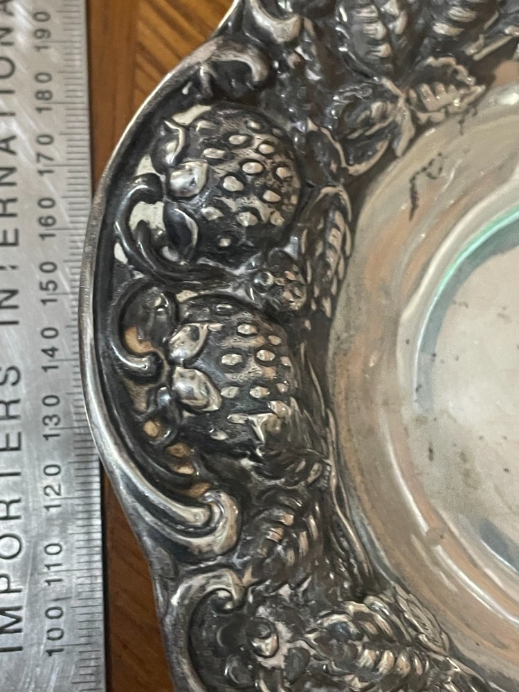 Sterling Silver Strawberry Bowl 113 g Mono
