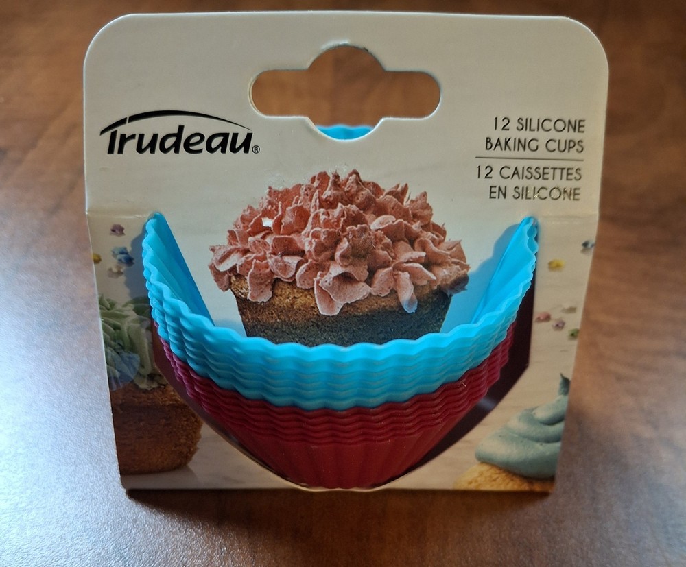 Trudeau Confetti Style Silicone Baking Set