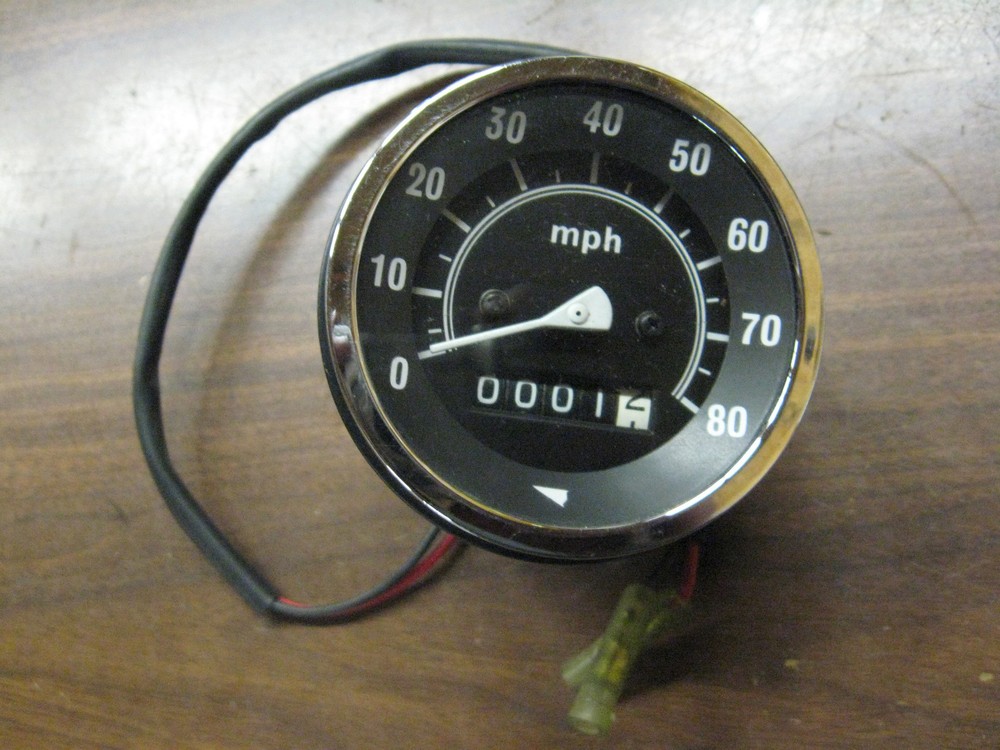 74 SNOWMOBILE SPEEDOMETER