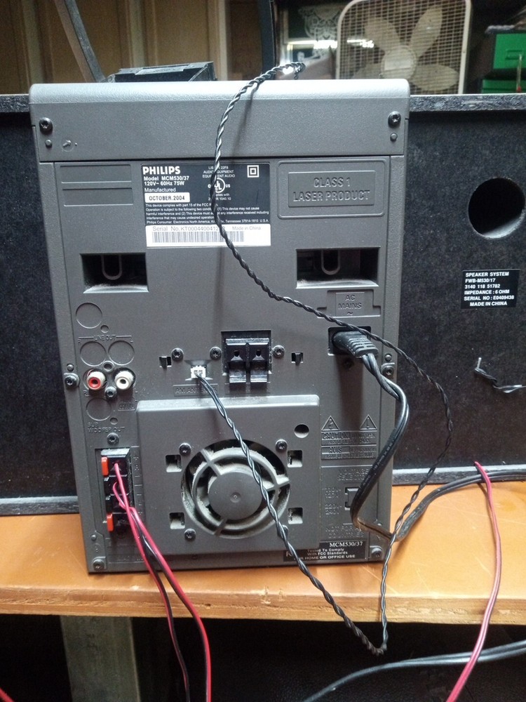 Philips MCM530/37 5 Disc CD Changer Micro Stereo System No Remote TESTED Workin