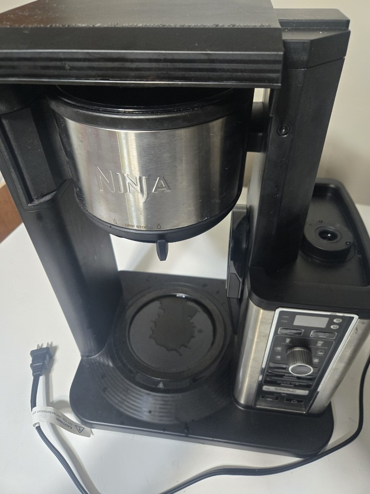 Ninja CM401 Base Only Tested Working