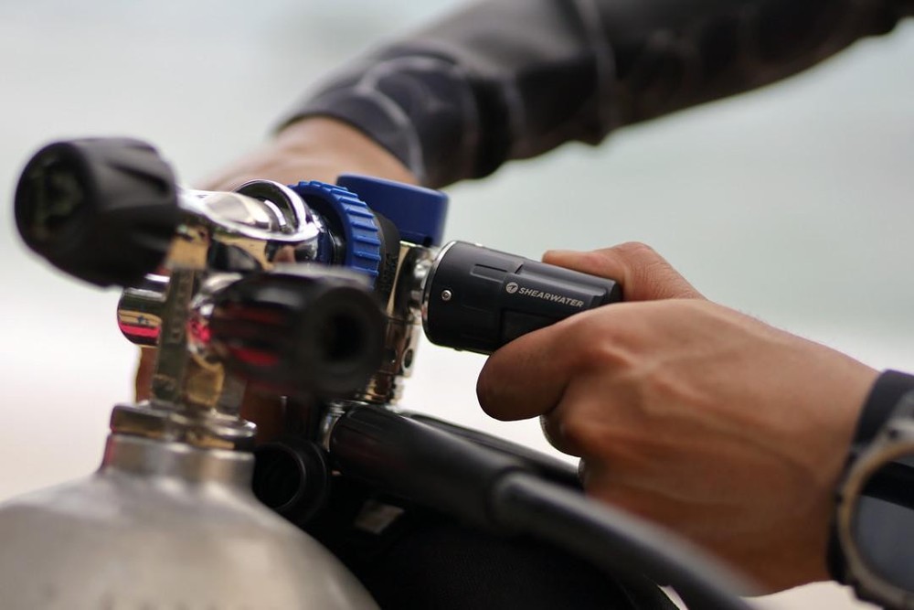 Shearwater Swift Transmitter