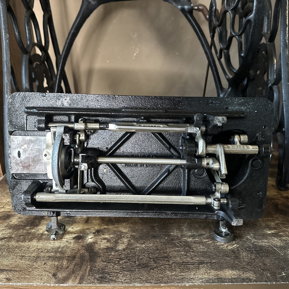 Antique SINGER Egyptian Style Sphinx Sewing Machine Set