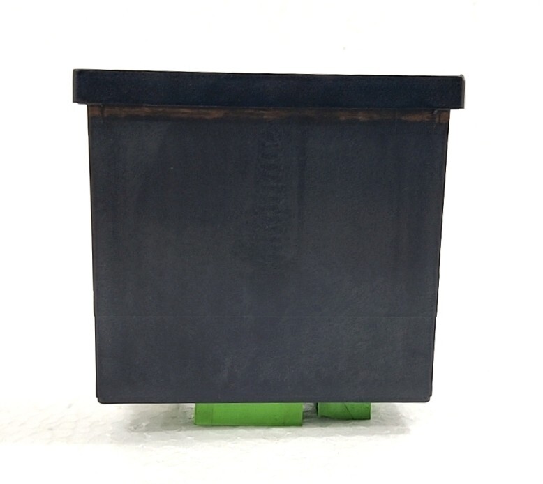 BRODERSEN UDC-32 DIGITAL PANEL CONTROLLER