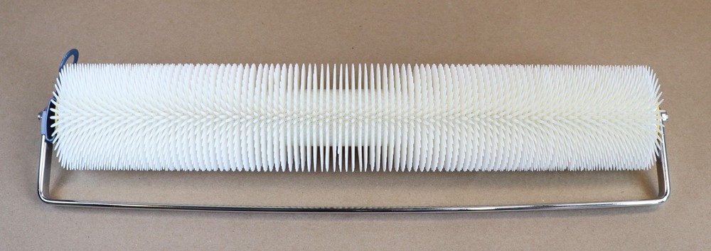 Spiked Screeding Compound Roller 19" Wide Flooring Leveling Tool Backsplash