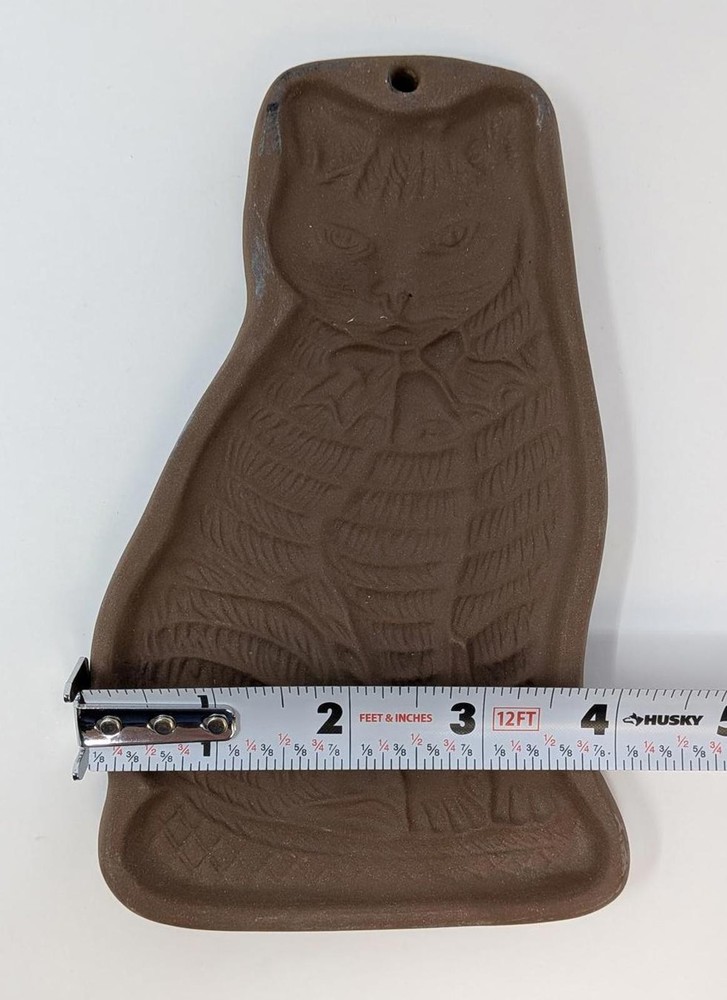 Hartstone Cat Shaped Cookie Mold 1982