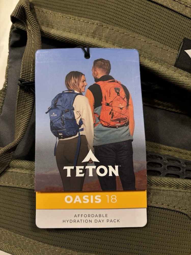 TETON Sports Oasis 18 Hydration Pack Back Pack Olive