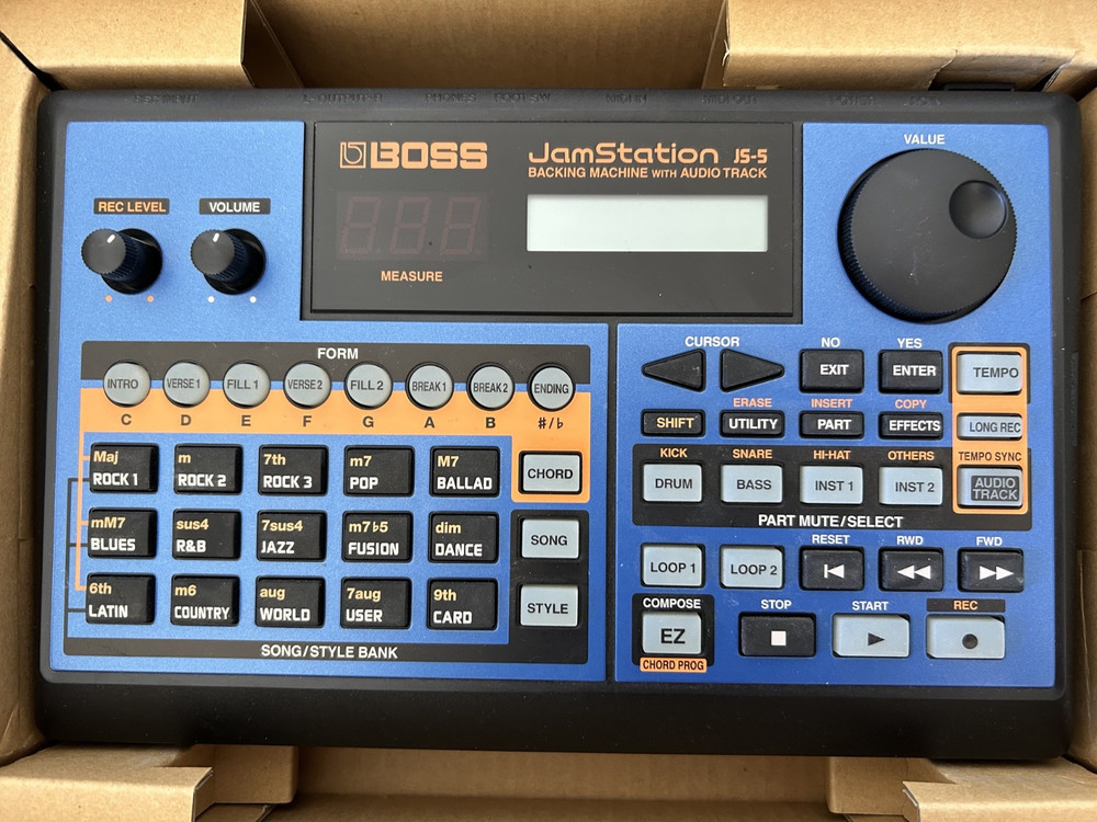 Boss JS-5 Jam Station Backing Machine w/ Power Supply & Manual - Original Box