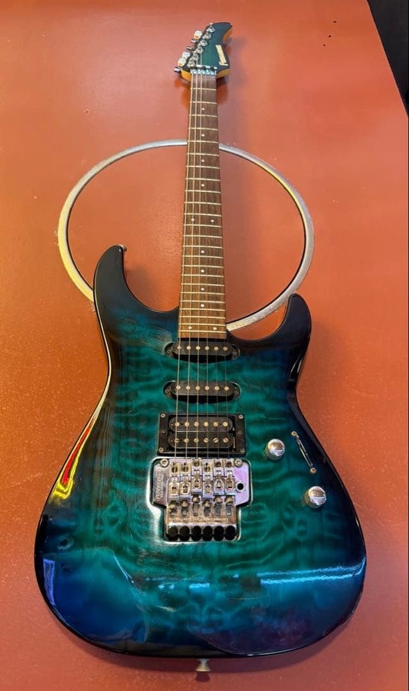 Fernandes electric guitar gradation blue