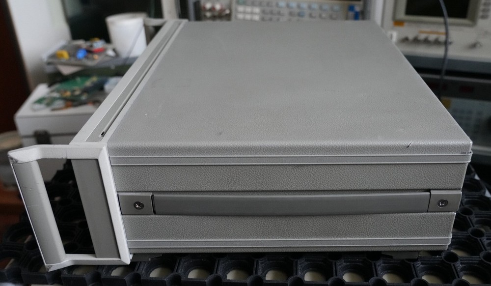 HP 5352B 005 010 46GHz Microwave Frequency Counter