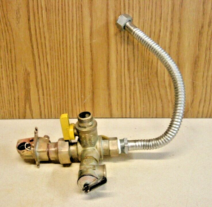 TWHWOR3-RINNAI HOT WATER OUTLET U245-865-3 w/ISOLATION & PRESSURE RELIEF VALVES