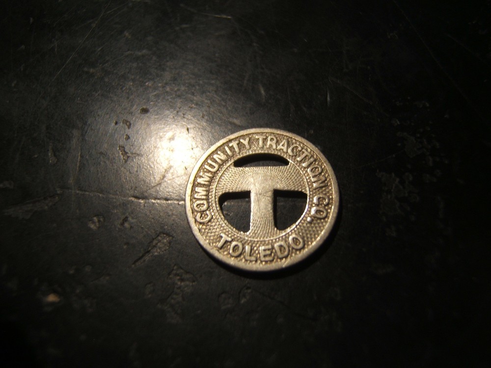 1925  COMMUNITY TRACTION CO. TOLEDO OHIO Transit Token