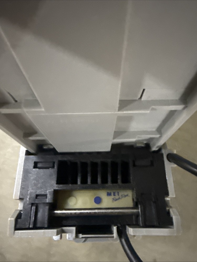 MEI AE 2681 D5 D7 $ Vending Arcade Amusement Downstacker bill acceptor validator