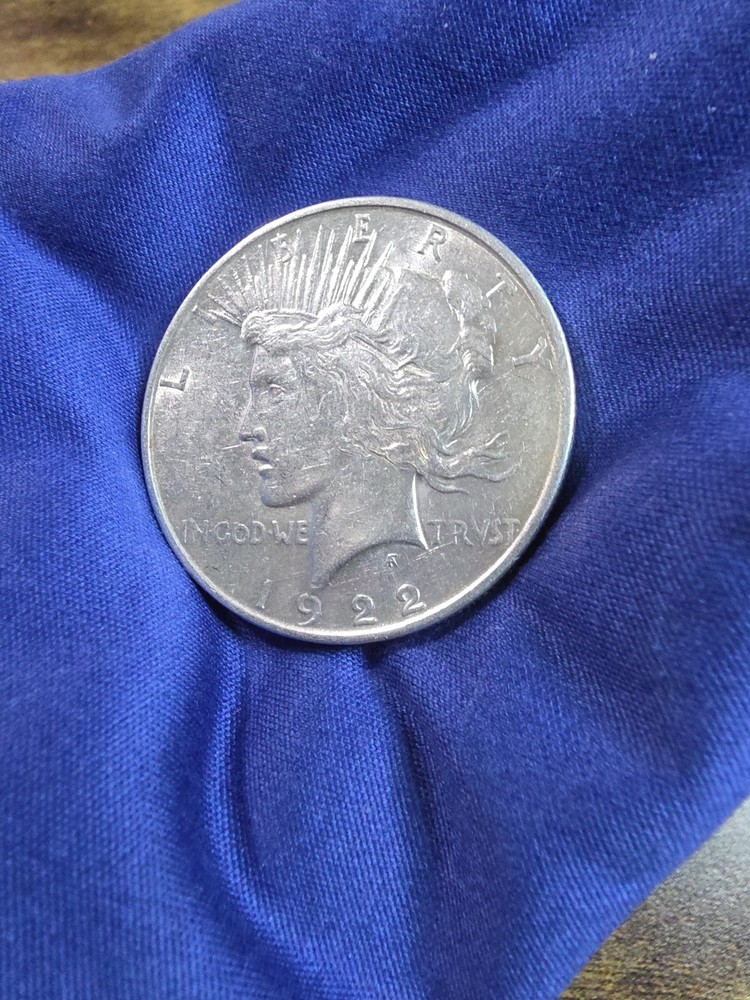 1922 D $1 Peace Dollar DDO