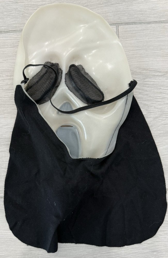 2 Easter Unlimited Scream & Skull Mask