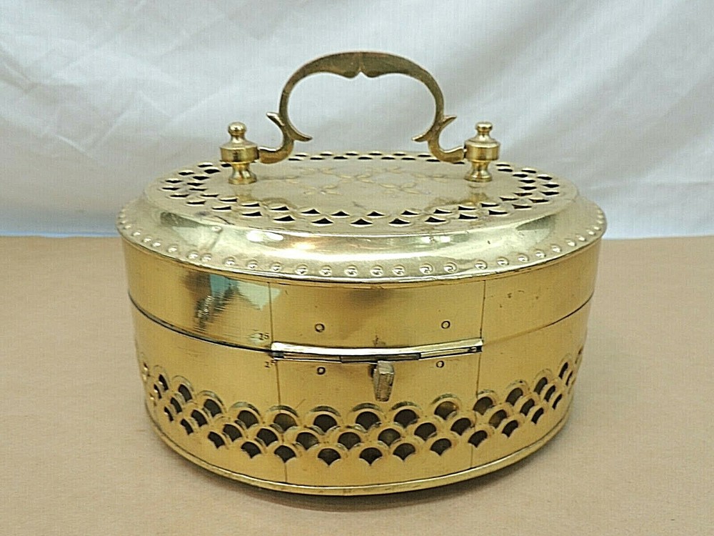 BRASS BASKET, MADE IN INDIA